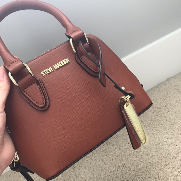 Steve Madden Handbags - Steve Madden mini purse